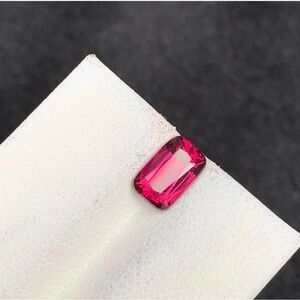 Vibrant 2.15-Carats Pink Malaya Garnet from Tanzania